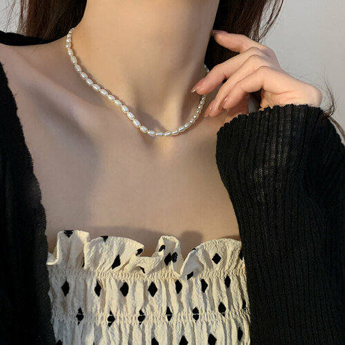 Колье, белый