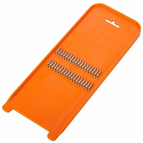 Тёрка Овощерезка прекрасно подойдет для корейской морковки в ярком оранжевом цвете лезвия из качественной нержавеющей стали 591₽