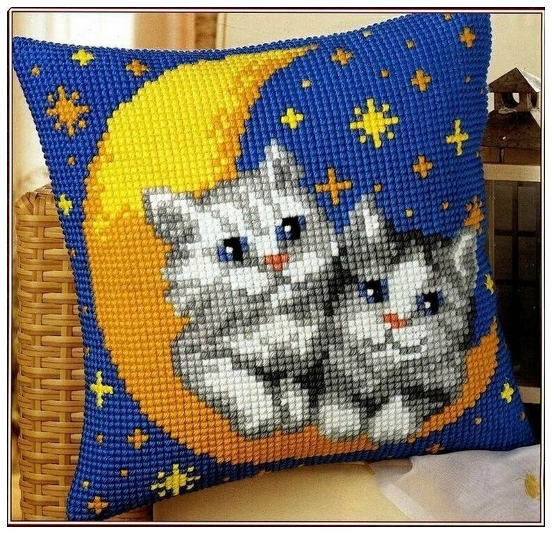 Набор для вышивания Vervaco "Подушка. Котята на луне", 40x40 см