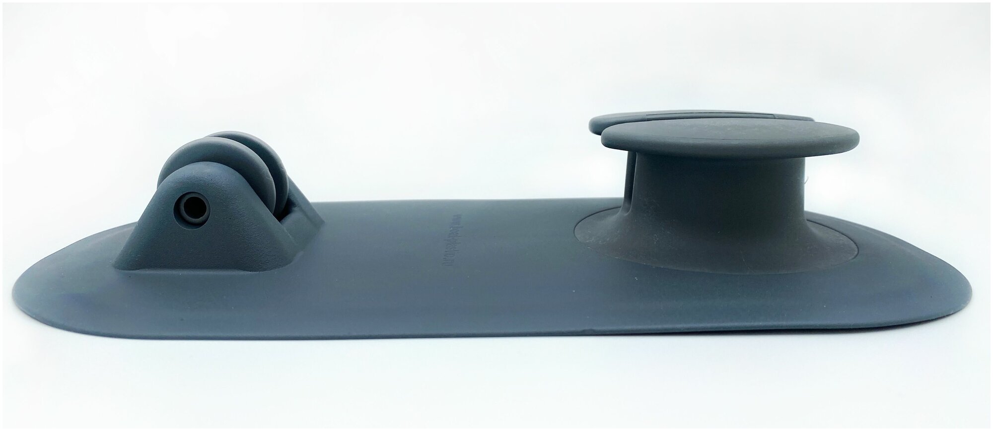 Якорный рым с роликом (роульсом) для лодки ПВХ, для фала/шнура диаметром 5-8 мм (серый)
