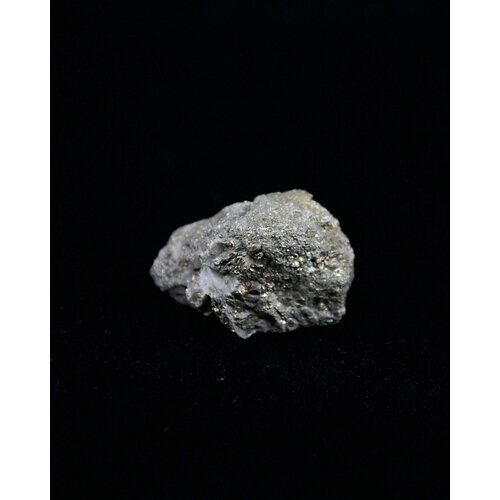 Пирит - 4-5 см, натуральный камень, колотый, 1 шт - для декора, поделок, бижутерии