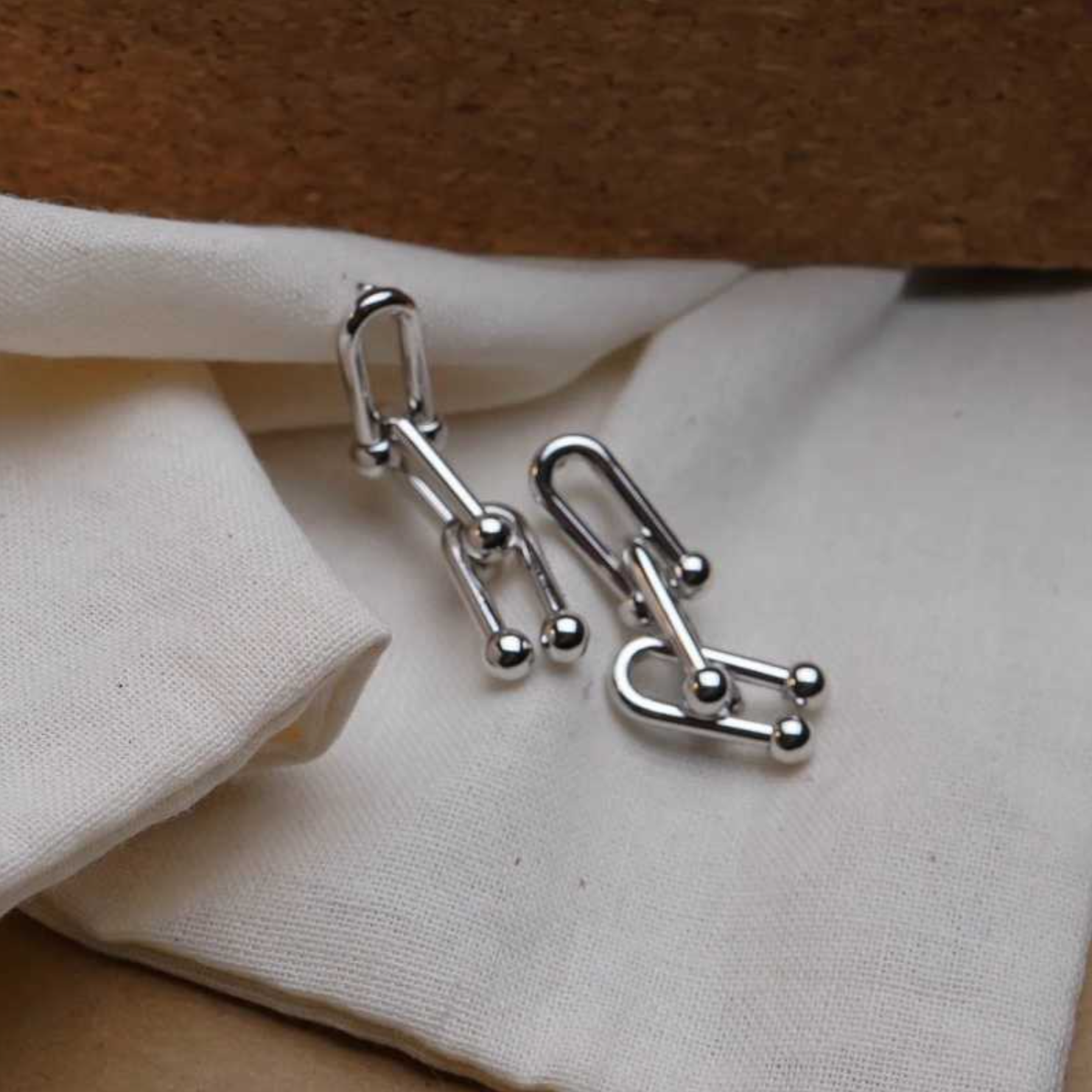 Серьги пусеты, серебристый — фото 1