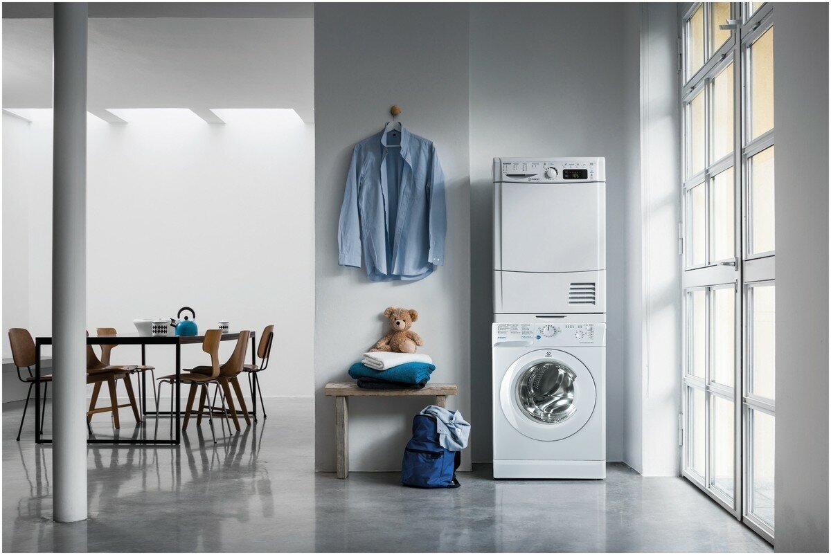 Стиральная машина Indesit IWSB 5105