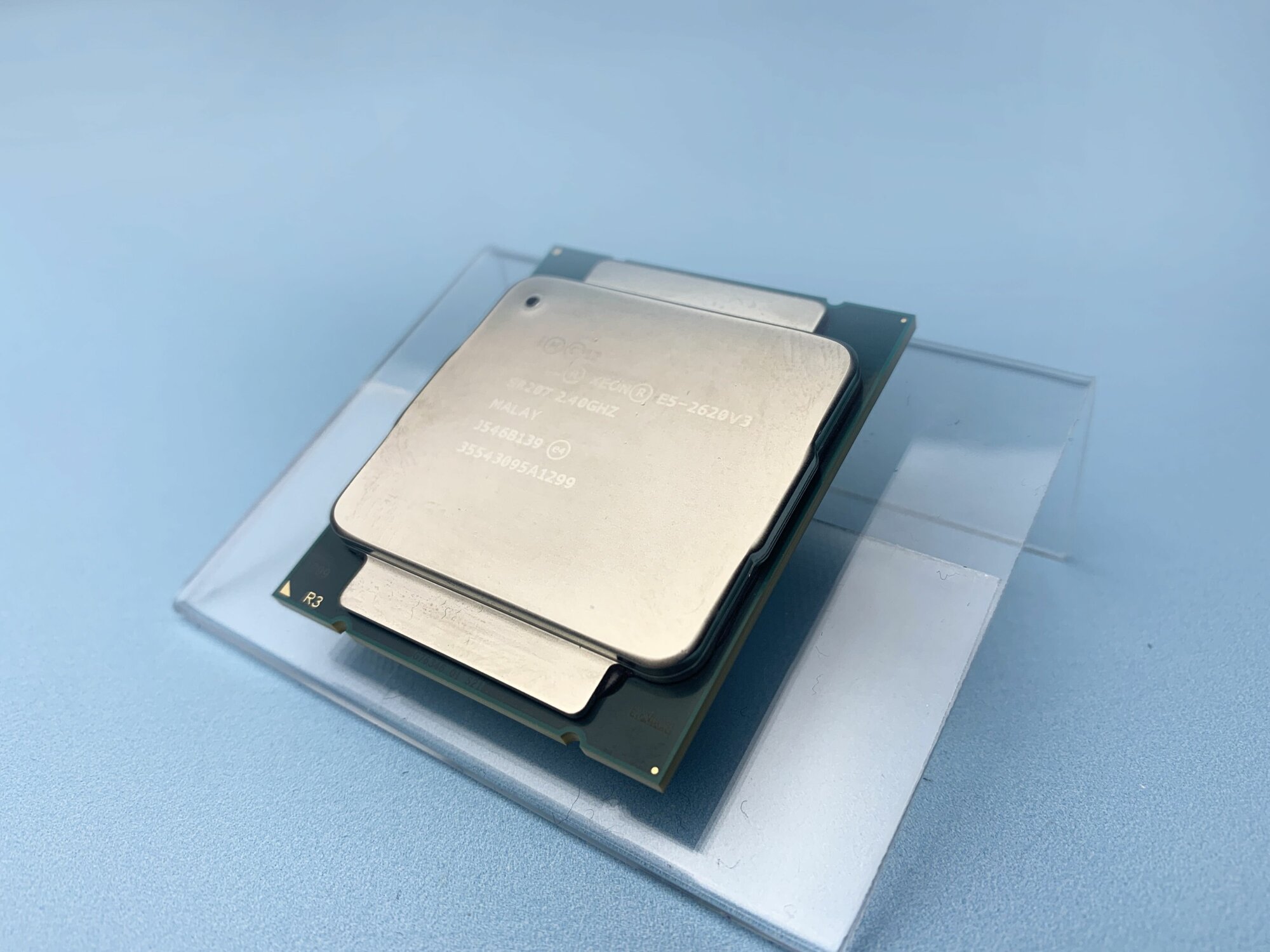 Процессор Intel E5-2620 v3 OEM (без кулера) Финальная версия