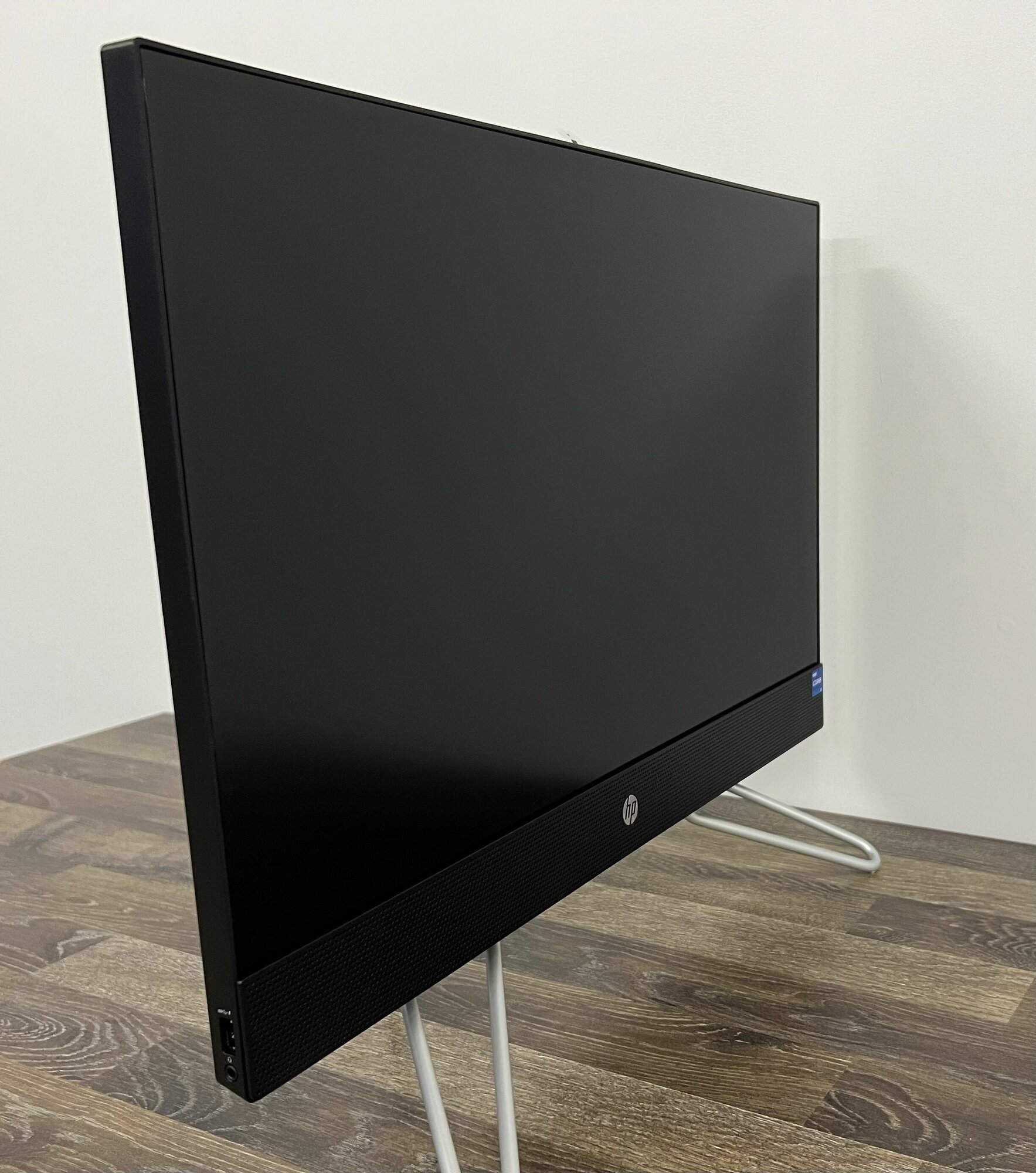 238" Моноблок HP AiO 24-cb1026nh