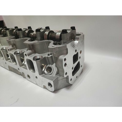 Головка блока цилиндров в сборе 2C 3C