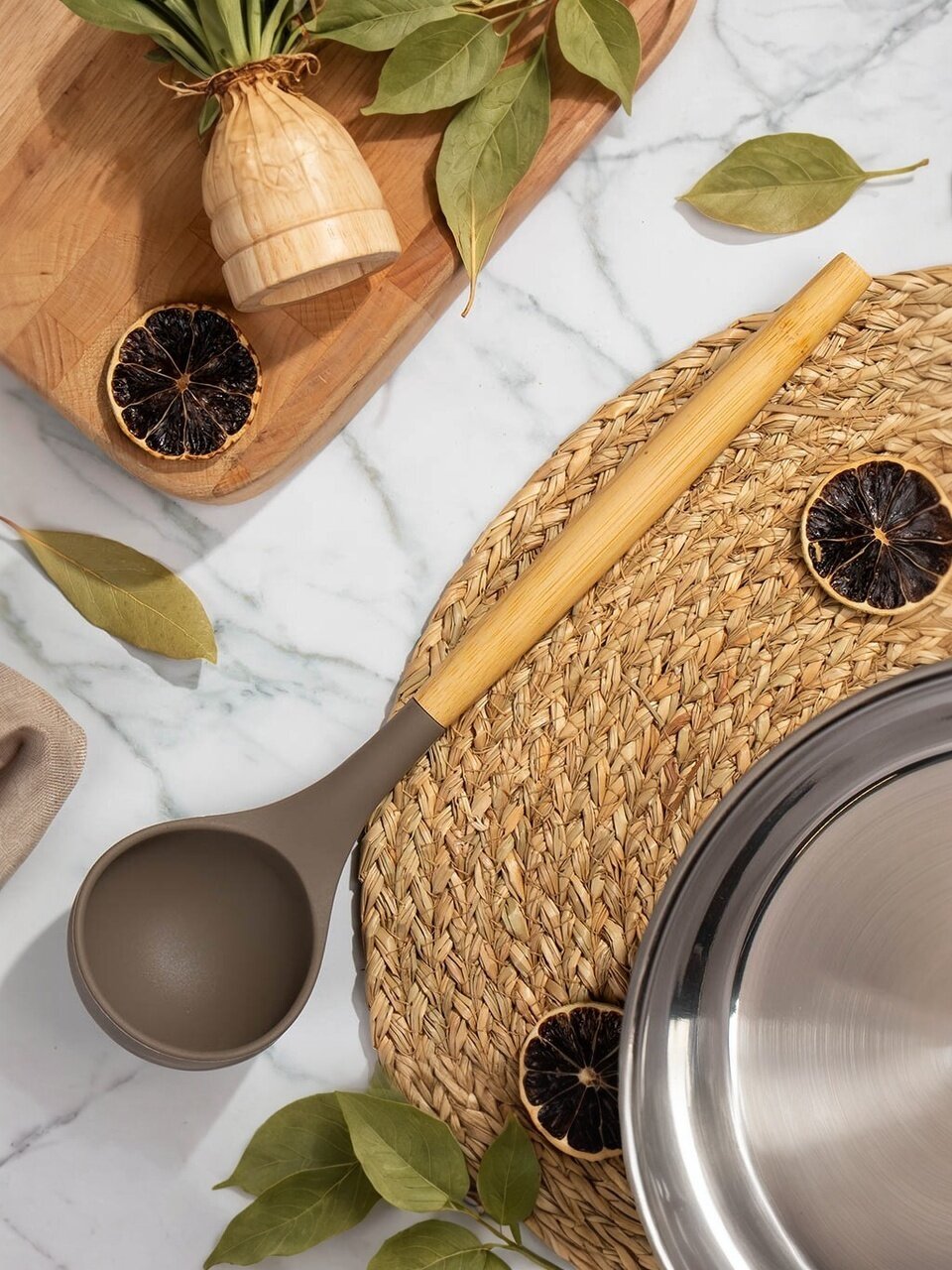 Половник силиконовый Daniks Elite Wood CL04432BC14 черпак для супа и компота термостойкий деревянная ручка бук подвесной безопасный для антипригарной посуды