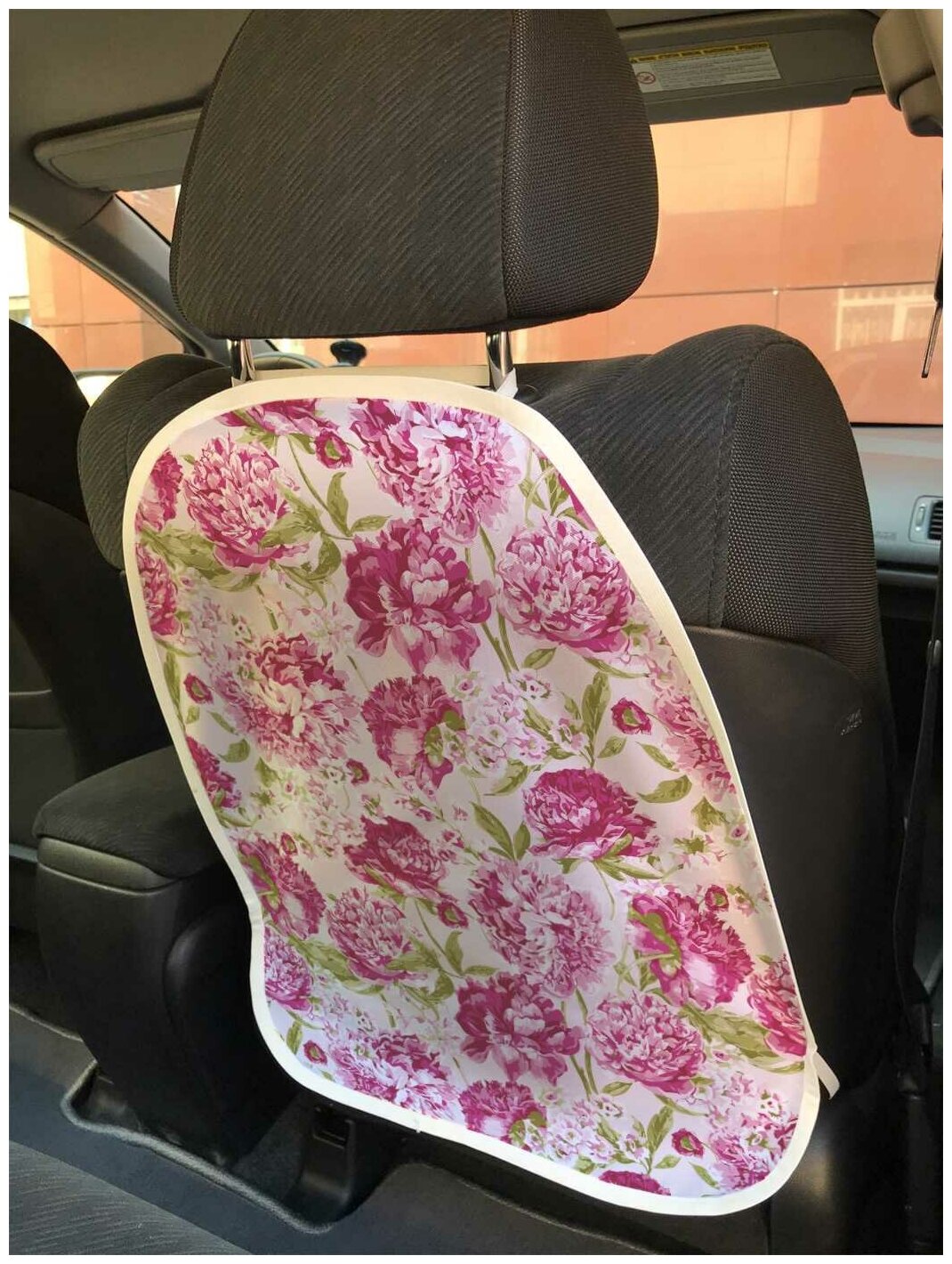 Защитная накидка JoyArty "Яркие цветы" на спинку автомобильного сидения