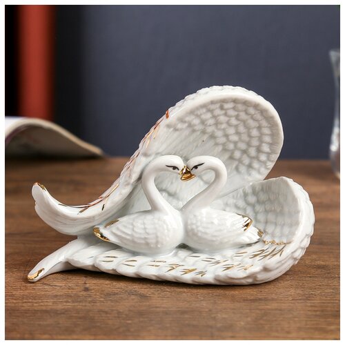фото Сувенир керамика "два лебедя в крыльях" 10х14,5х7 см 2529288 сима-ленд