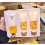 The History of Whoo Премиум набор с антивозрастным солнцезащитным кремом для сияния кожи Essential UV Protection Cream SPF50+ - изображение