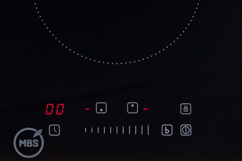Индукционная варочная панель MBS PI-302 - фотография № 4
