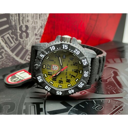фото Наручные часы luminox luminox master carbon seal - 3813 xs.3813. l, хаки