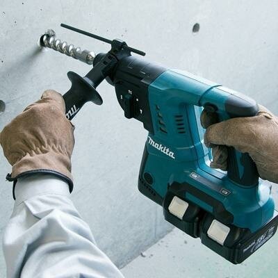 Перфоратор акк Makita DHR263RF4 - фотография № 9