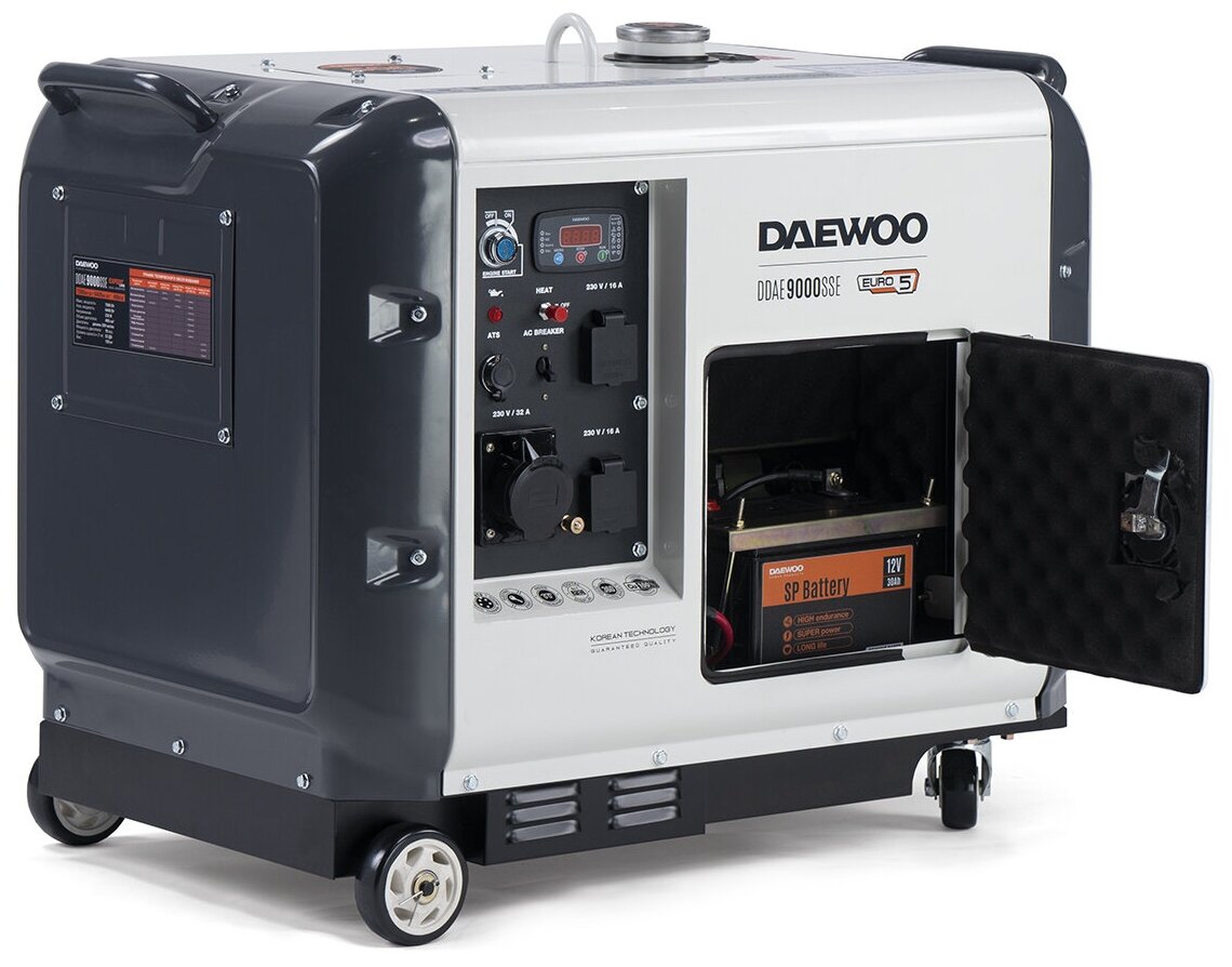 Дизельный генератор DAEWOO DDAE 9000SSE (7кВт, 220В) - фотография № 1