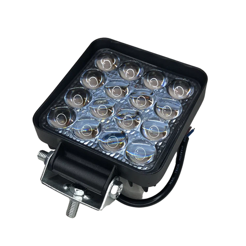 Фара противотуманная квадратная 12V24V 16 диодов 108х108х45 мм 1050₽