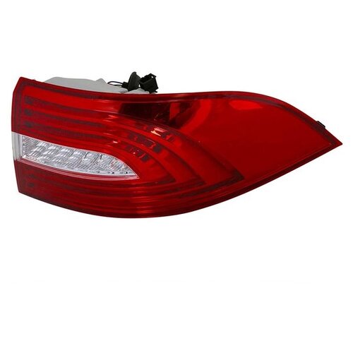 фото Фонарь задний правый внешний диодный superb 12-14 sailing