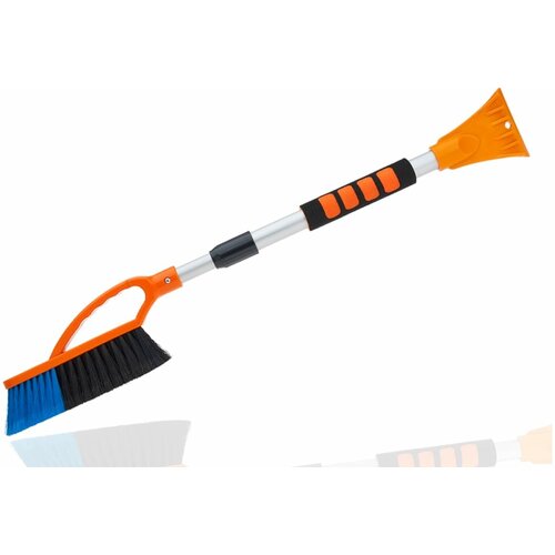 Телескопическая щетка для снега LIMROY Тундра со скребком, теплая ручка, 76-104 см LR-11010