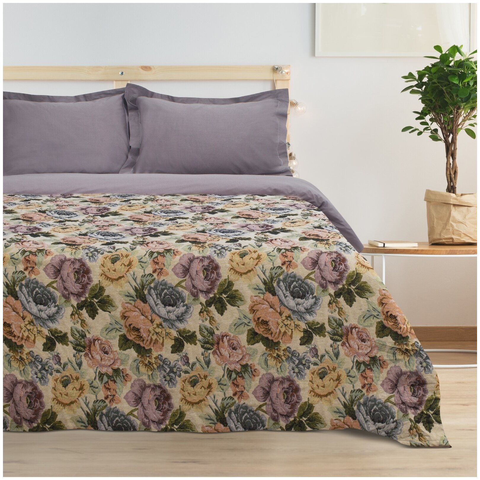 фото Покрывало Этель Пионы