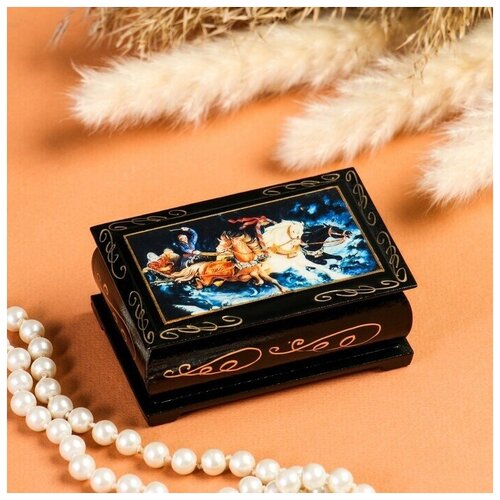 Лаковая шкатулка 6х1х9 см Люди Живопись 863₽