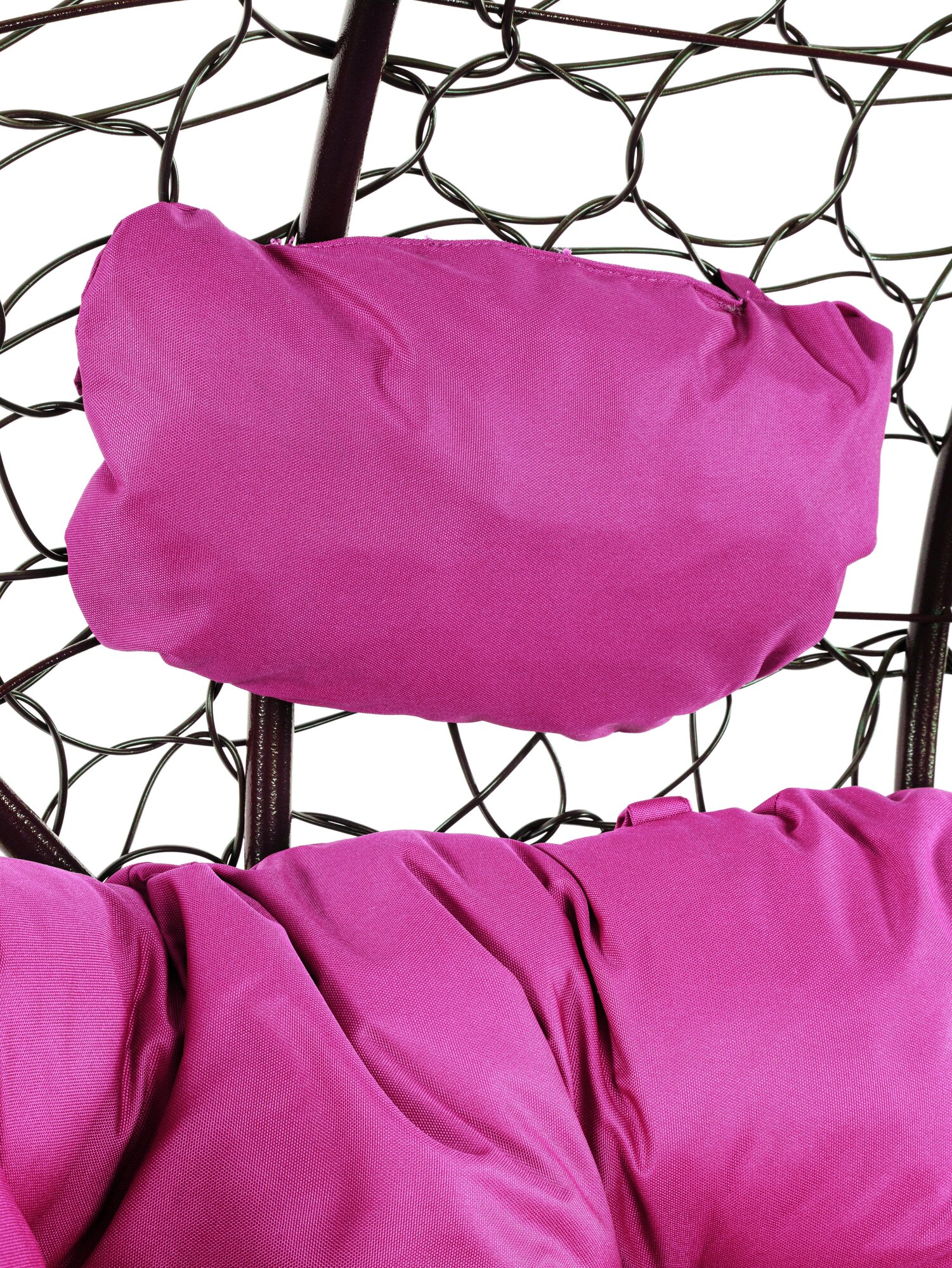 Подвесной диван лежебока с ротангом коричневый розовая подушка