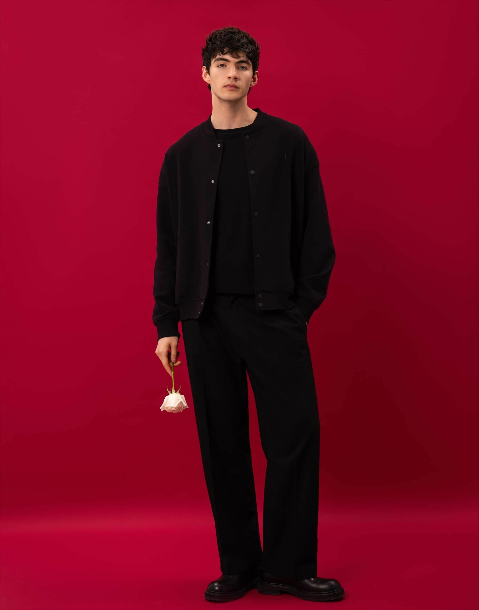 Бомбер Gloria Jeans GJ BLACK, размер XS (40-42), черный