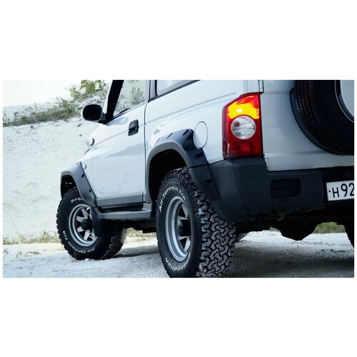 Расширители арок ( бушвакеры) для Tagaz Tager с крепежом