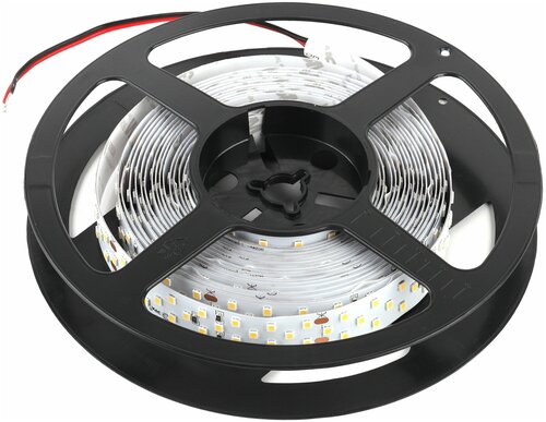 Светодиодная лента ЭРА 27W/m 252LED/m 2835SMD белый 5M LS2835-27-252-24-33-4000К-triple-5m Б0043105