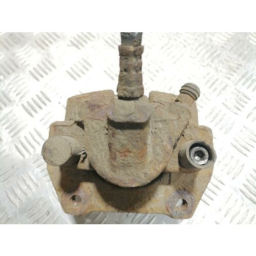 Суппорт задний правый VOLVO 8602855 74890₽