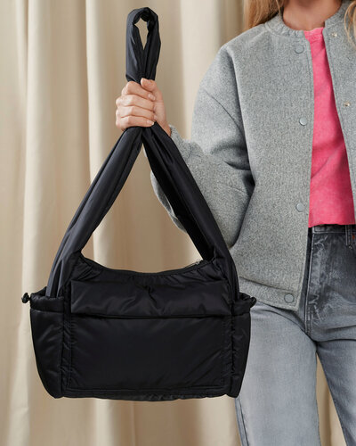 Изображение товара Сумка хобо маленькая тканевая на плечо