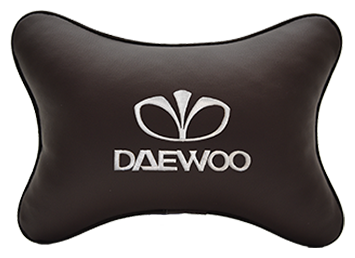 Автомобильная подушка на подголовник экокожа Coffee с логотипом автомобиля DAEWOO
