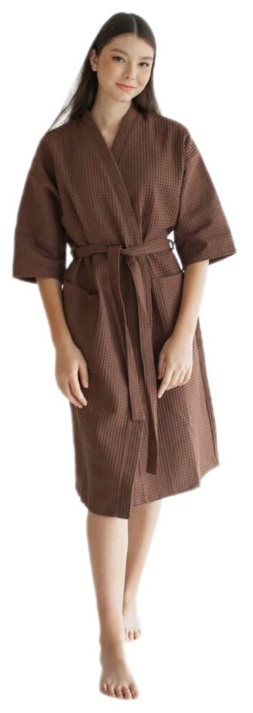 Халат Sweet Sleep средней длины, укороченный рукав, пояс, карманы, размер 60, коричневый - фотография № 1