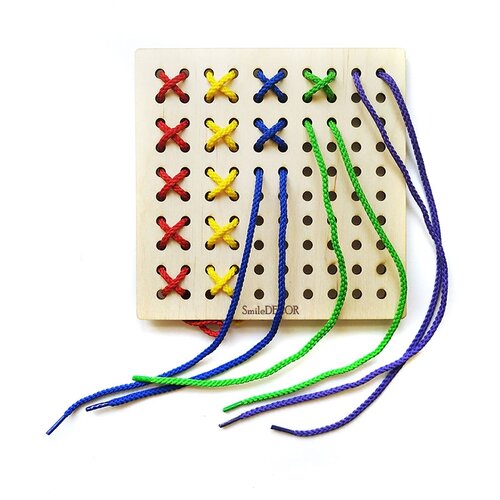 Шнуровка «Квадрат Монтессори»