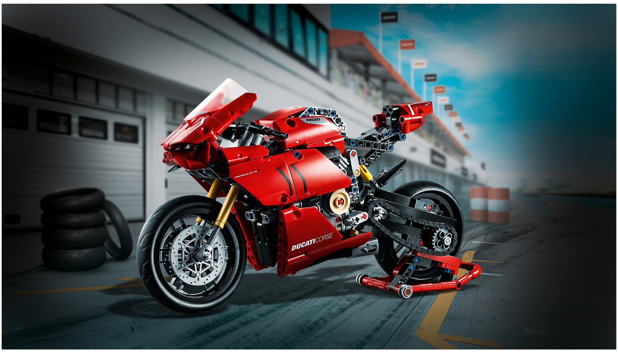 Конструктор LEGO Technic Ducati Panigale V4 R, 646 деталей (42107) - фото №2