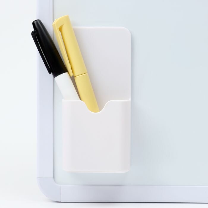 Магнитная универсальная подставка для маркеров и губок белого цвета Классика 3х5.5х12 см