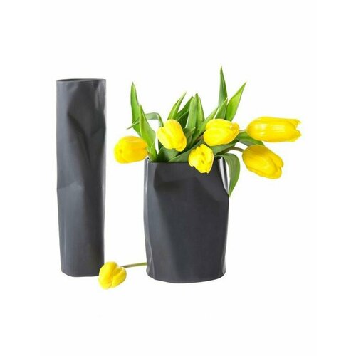 Ваза высокая BENT 33см цвет черный 1 шт 11910₽