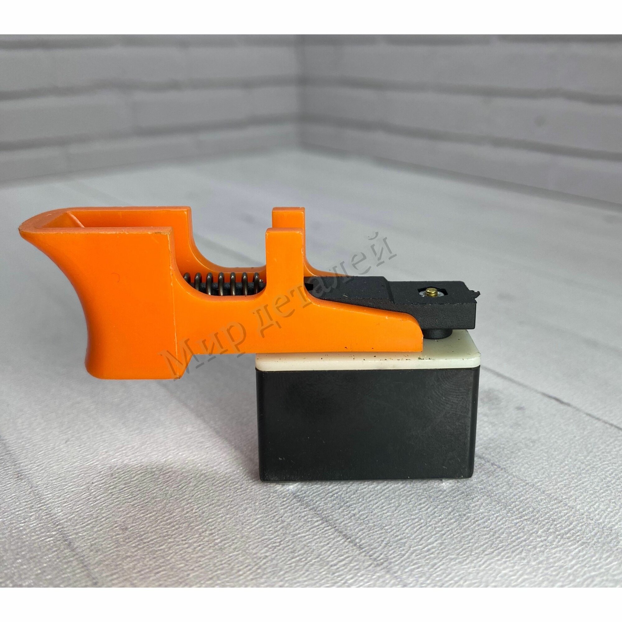 Выключатель AEZ 