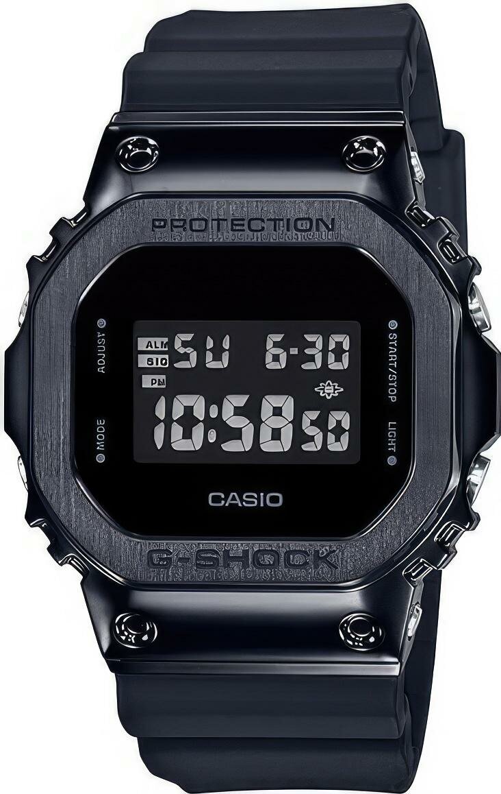 Наручные часы CASIO G-Shock GM-5600B-1