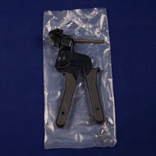 Изображение товара Ручной пистолет LY-600F OPT для затяжки и обрезки металлических кабельных стяжек шириной 4,5 - 12,3 мм