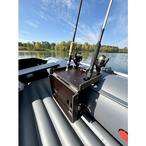 Столик раскладной с двумя удочкодержателями и подстаканниками в лодку ПВХ