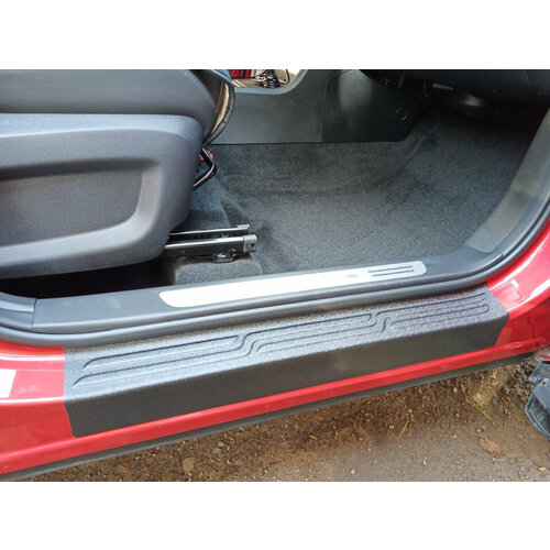 Накладки на внутренние пороги дверей Chery Tiggo 7 Pro 2020-; Tiggo 7 Pro Max 2022-; Xcite X-Cross 7 2024-