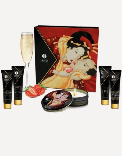 Изображение товара Подарочный набор Geisha's Secret Клубника и шампанское (5 предметов)