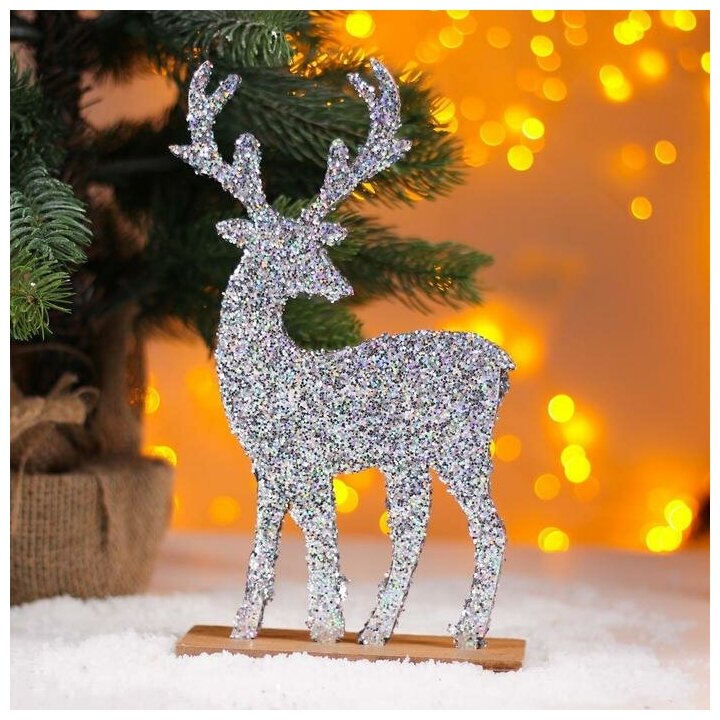 Новогодний декор «Яркий Олень» серебряный, 6 × 14 × 24 см
