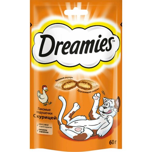 Лакомство для кошек DREAMIES Подушечки с курицей, 60 г - 10 шт.