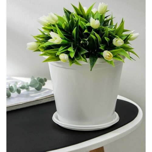 Горшок с поддоном Эконом 2 л цвет белый 311₽