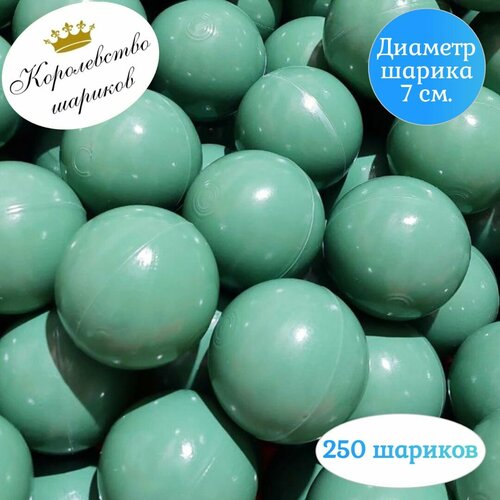 темный, зеленый