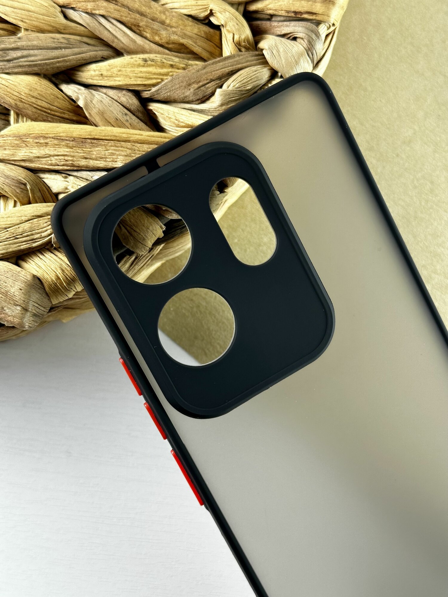 Чехол на Infinix Zero 30 4G /Чехол на Инфиникс Зеро 30 4g противоударный, с защитой камеры, матовый, черный — фото 1