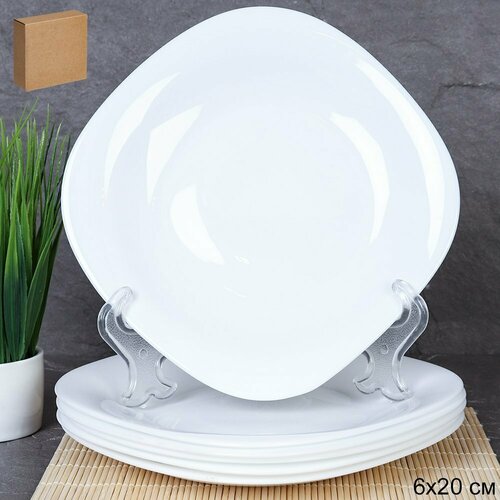 Набор тарелок десертных квадратных 6 штук белые