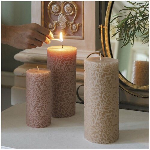 Свеча ароматическая Fleur розовая 5813₽