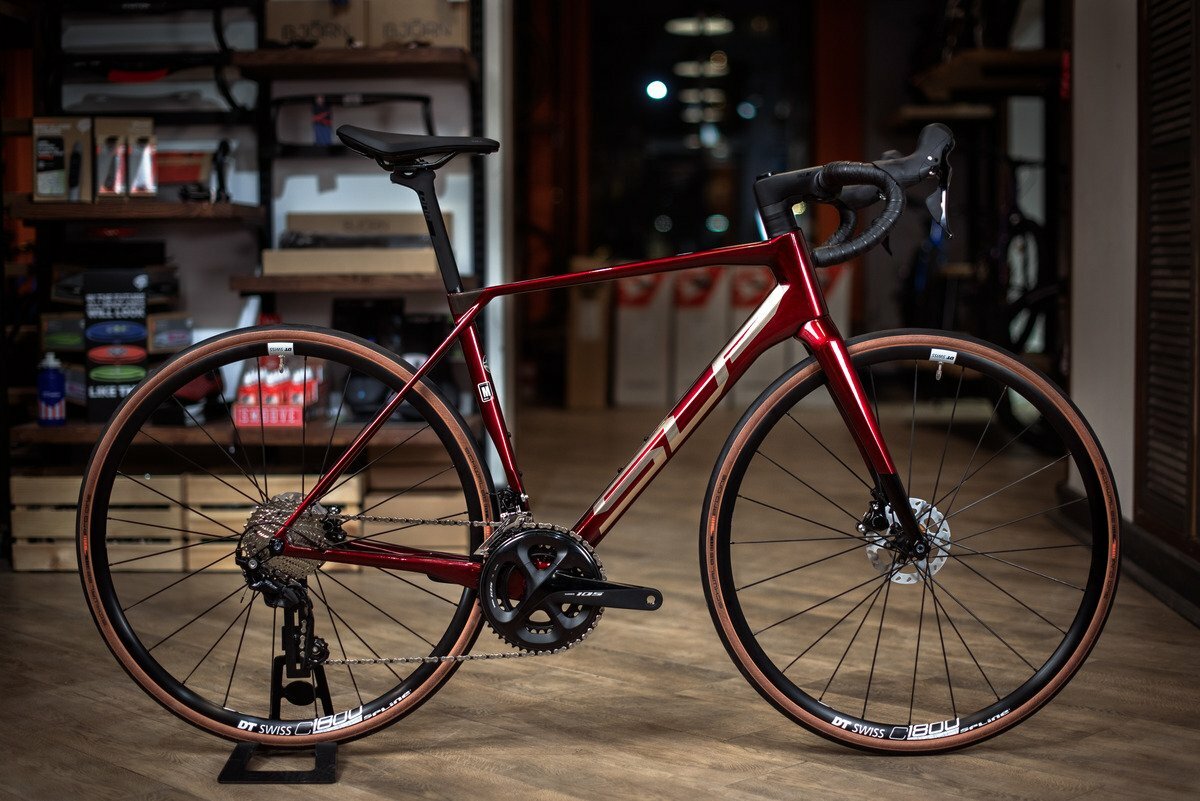 фото Велосипед Superior X-Road Team Elite Gloss Dark Red/Chrome 2024 Размер L (56)