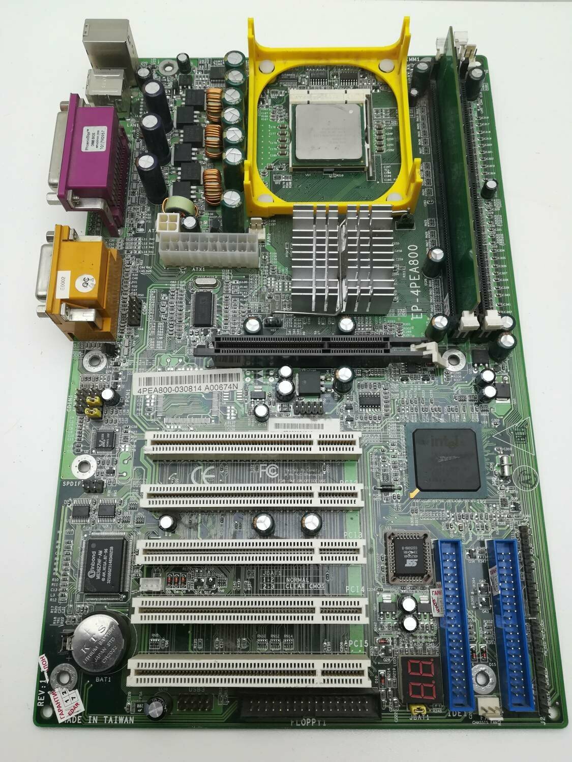 Материнская плата EPoX 4PEA800 EP-4PEA800, с процессором INTEL SL6PC и кулером, Socket 478